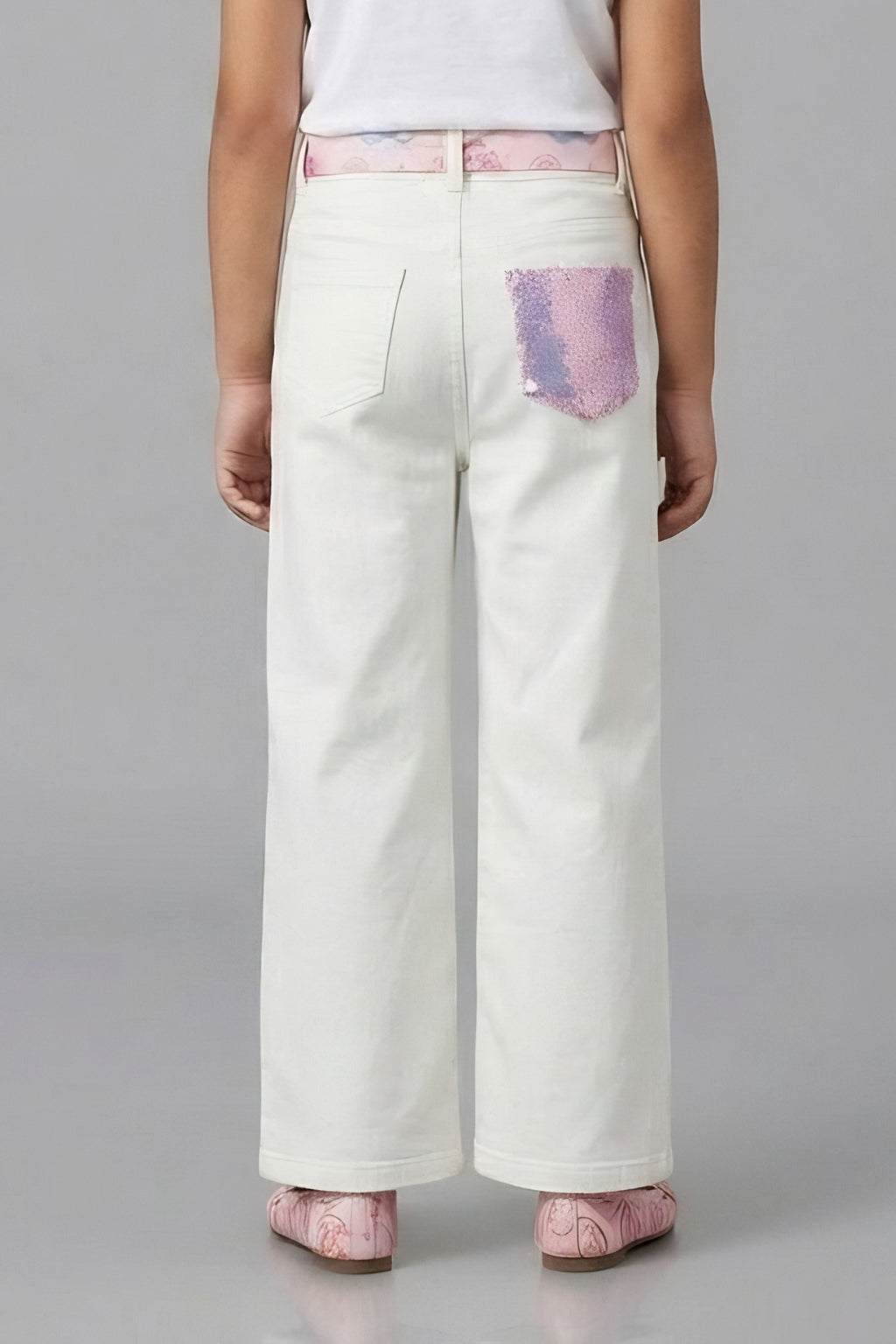 Barbie White Jeans with Pink Belt BAP601