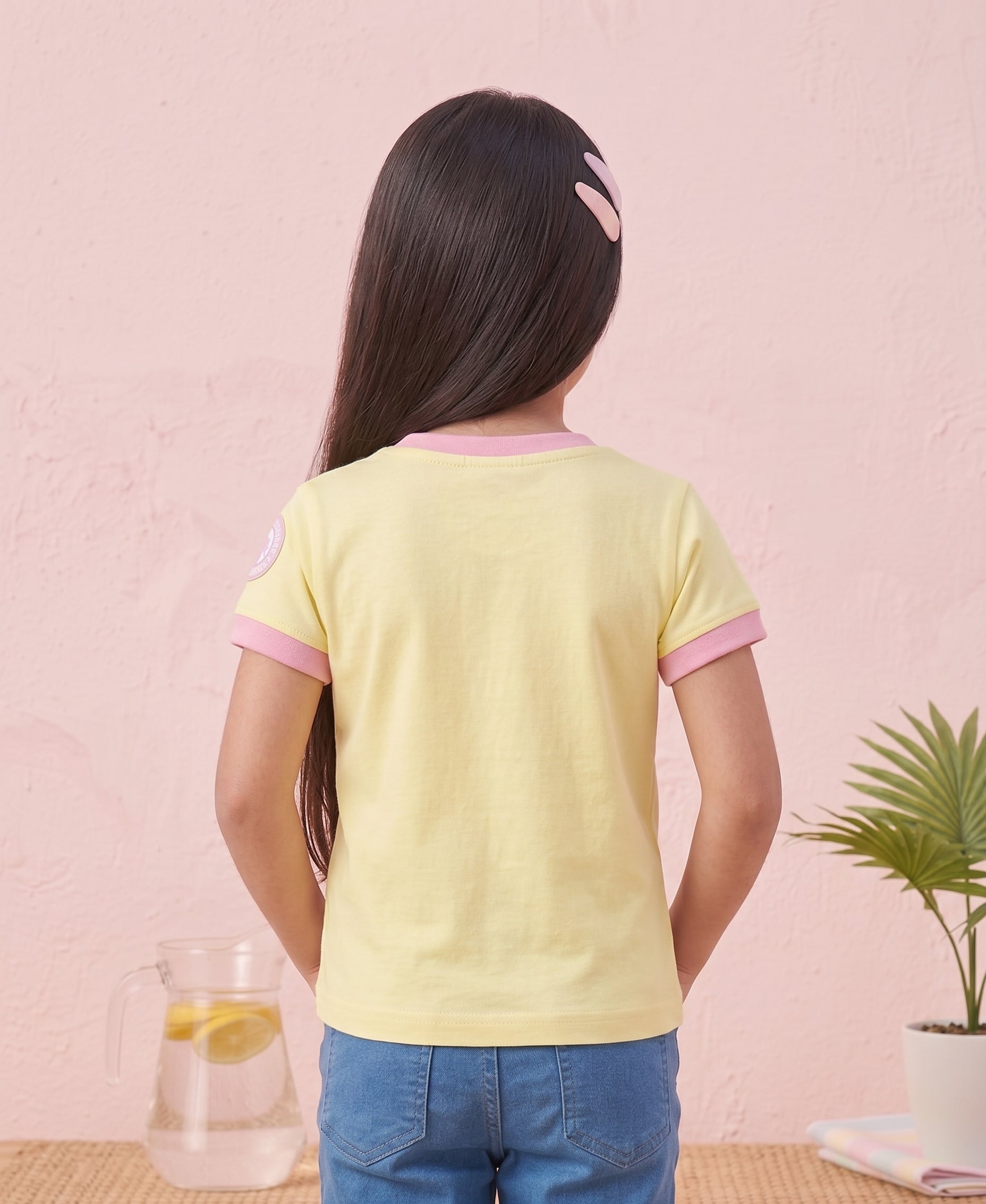 Barbie Yellow Unicorn Heart T-Shirt BATP2085