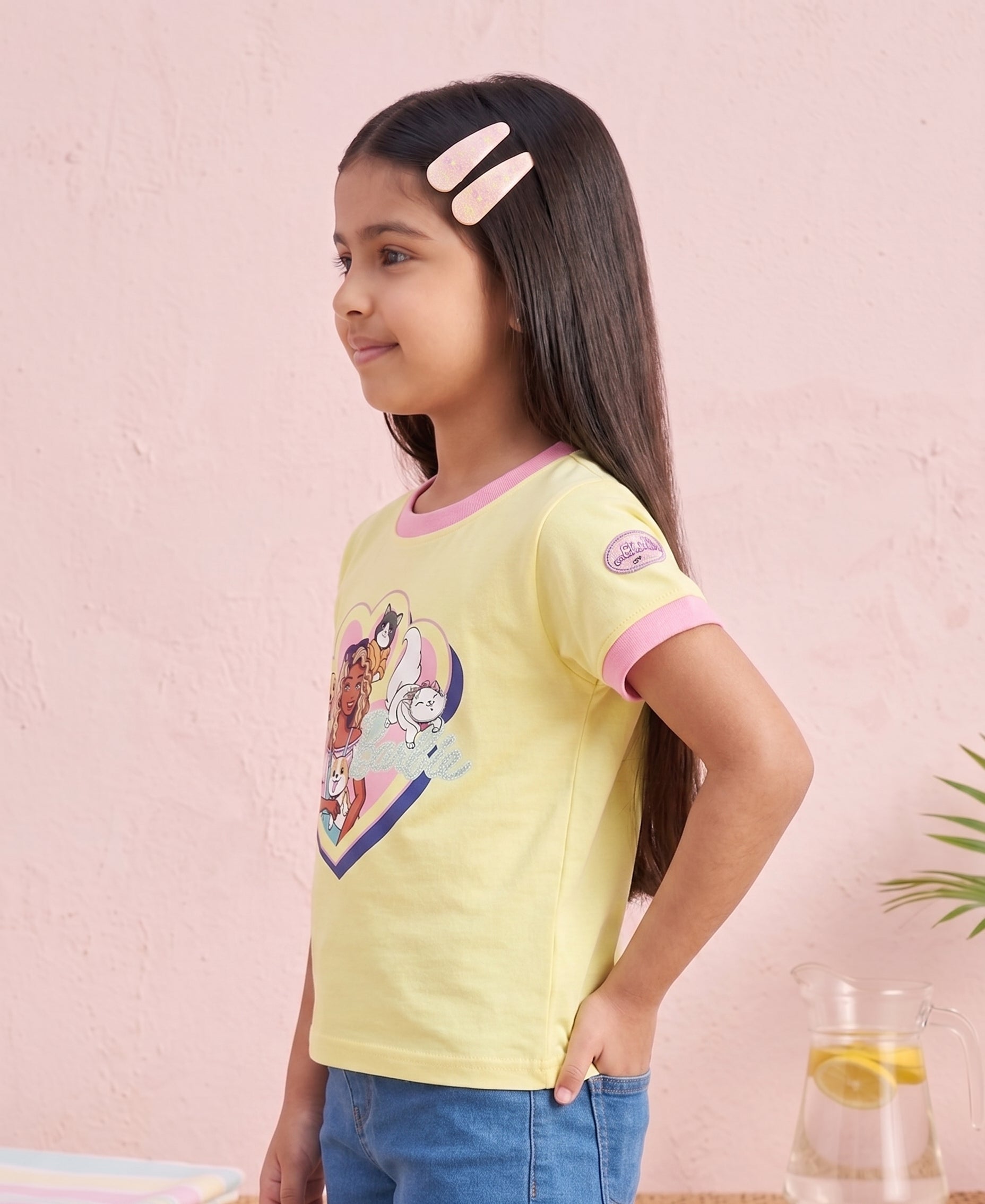 Barbie Yellow Unicorn Heart T-Shirt BATP2085