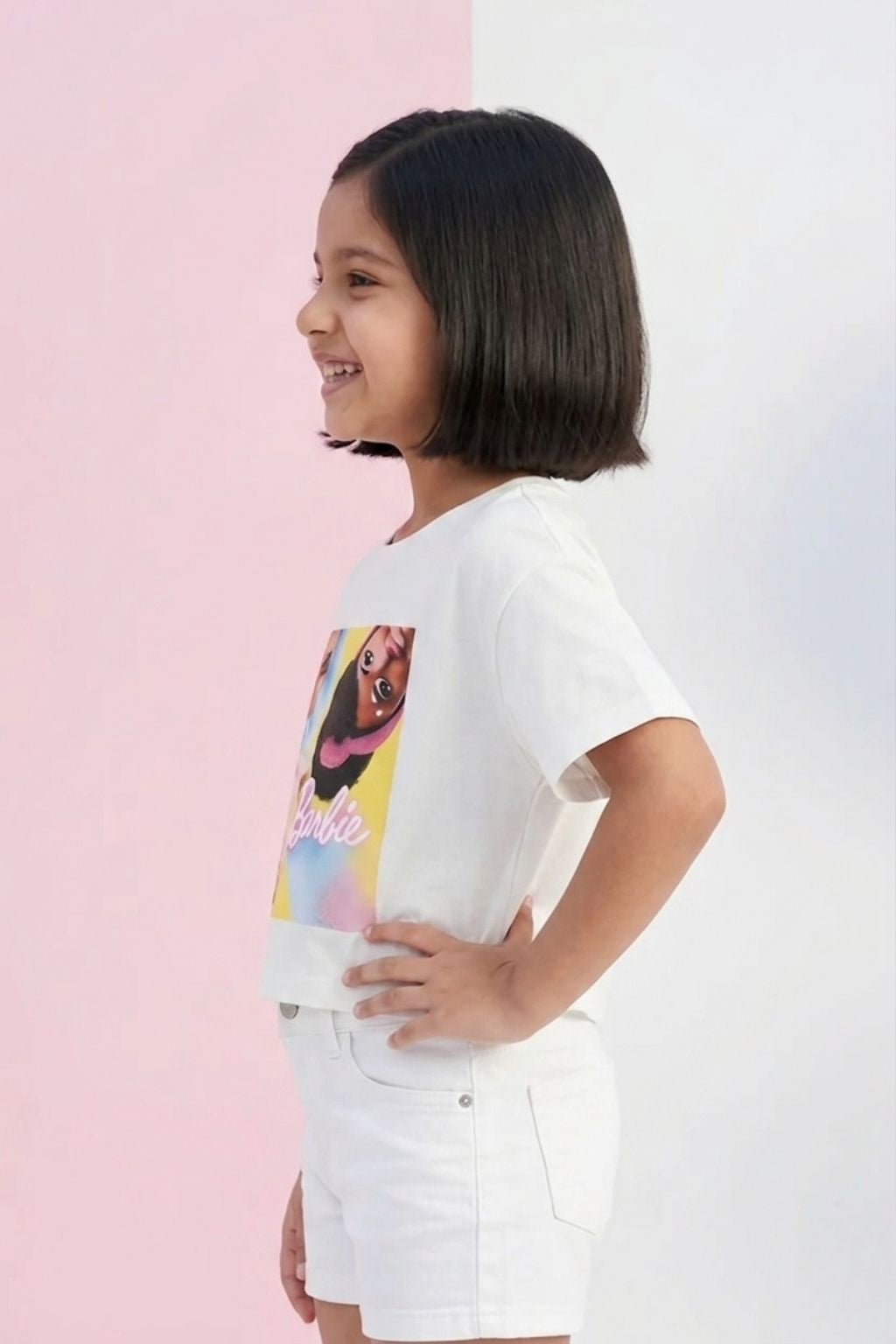 Barbie White Friends Photo Tee BATP2128