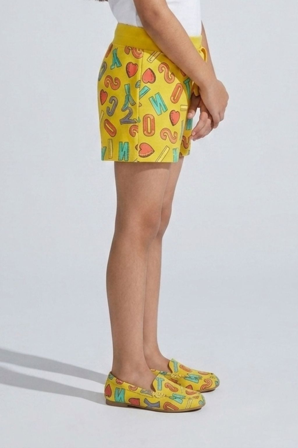 Pop Art Yellow Print Shorts H873