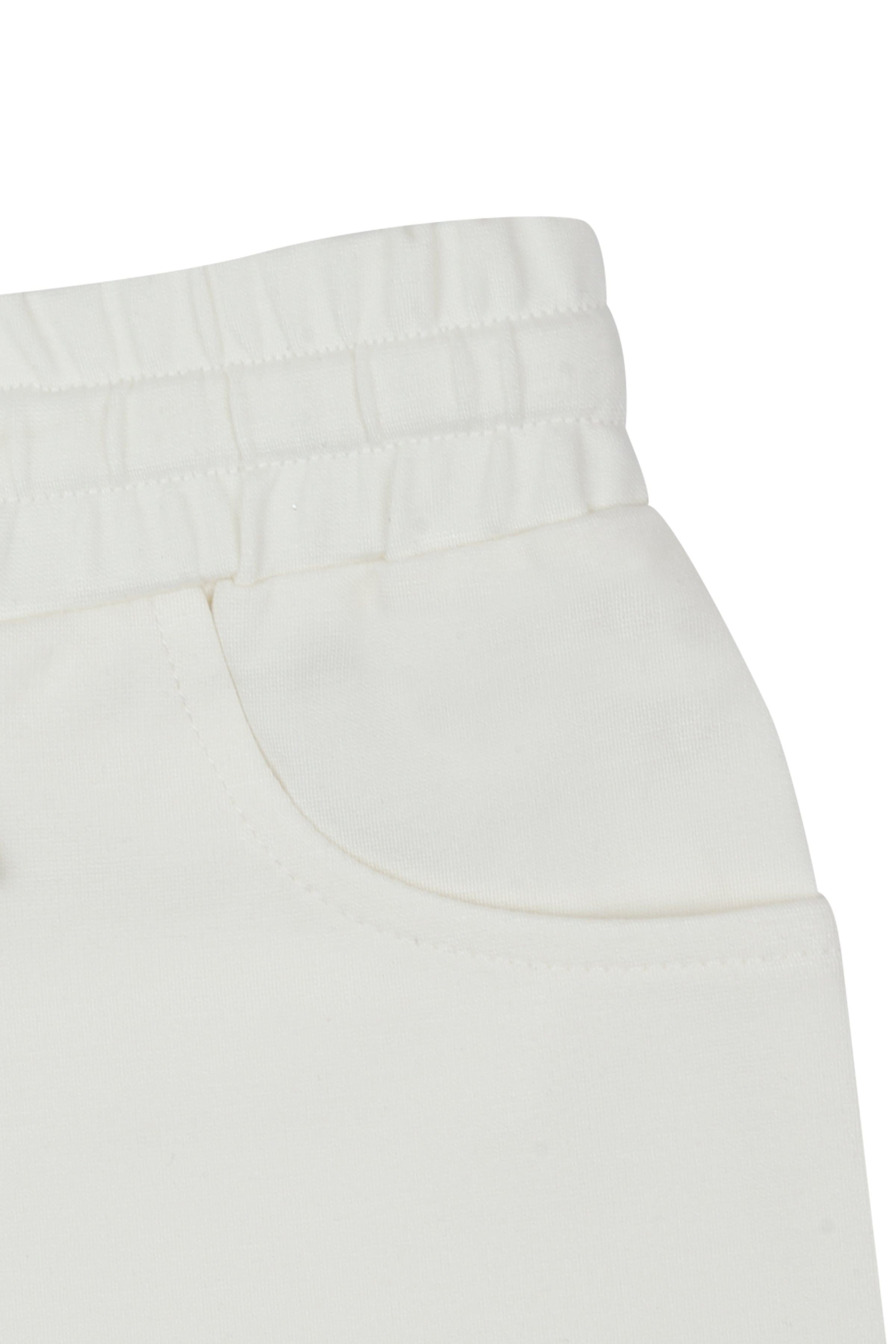 White Knit Shorts – Everyday Comfort Fit