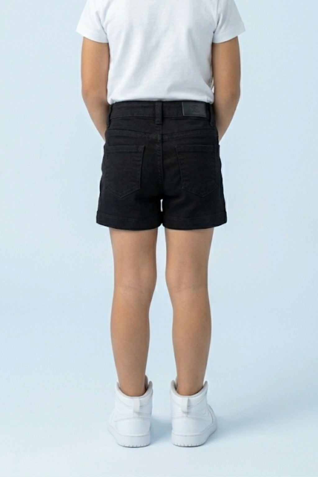 Classic Black Denim Shorts H970