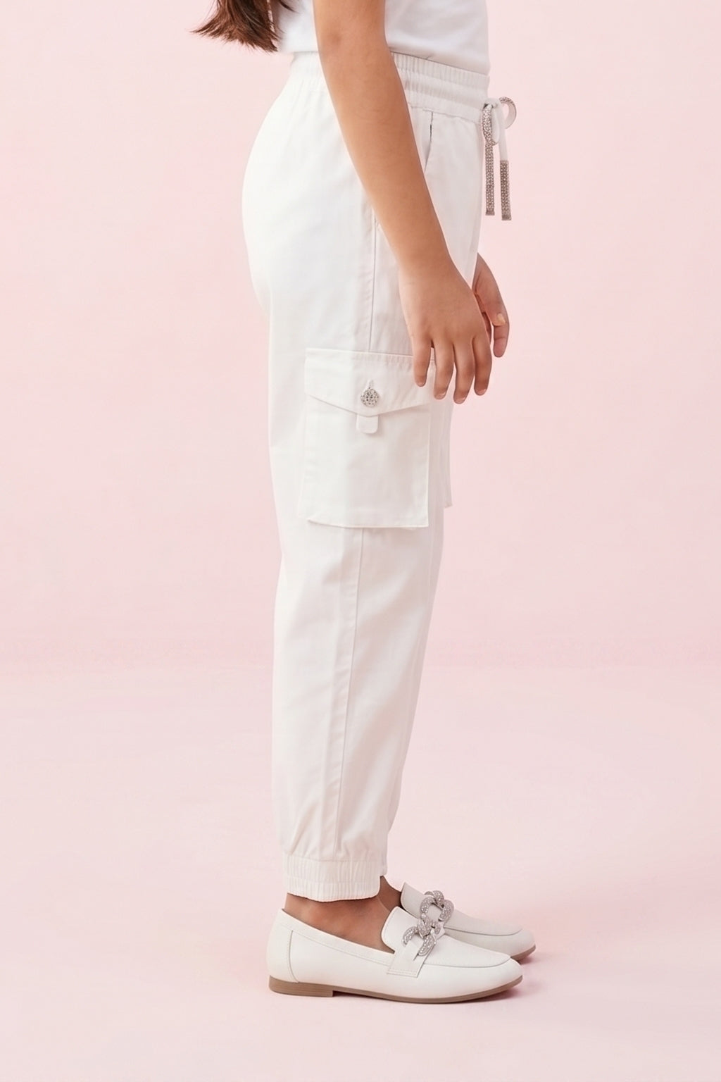 Classic White Cargo Joggers JO0120