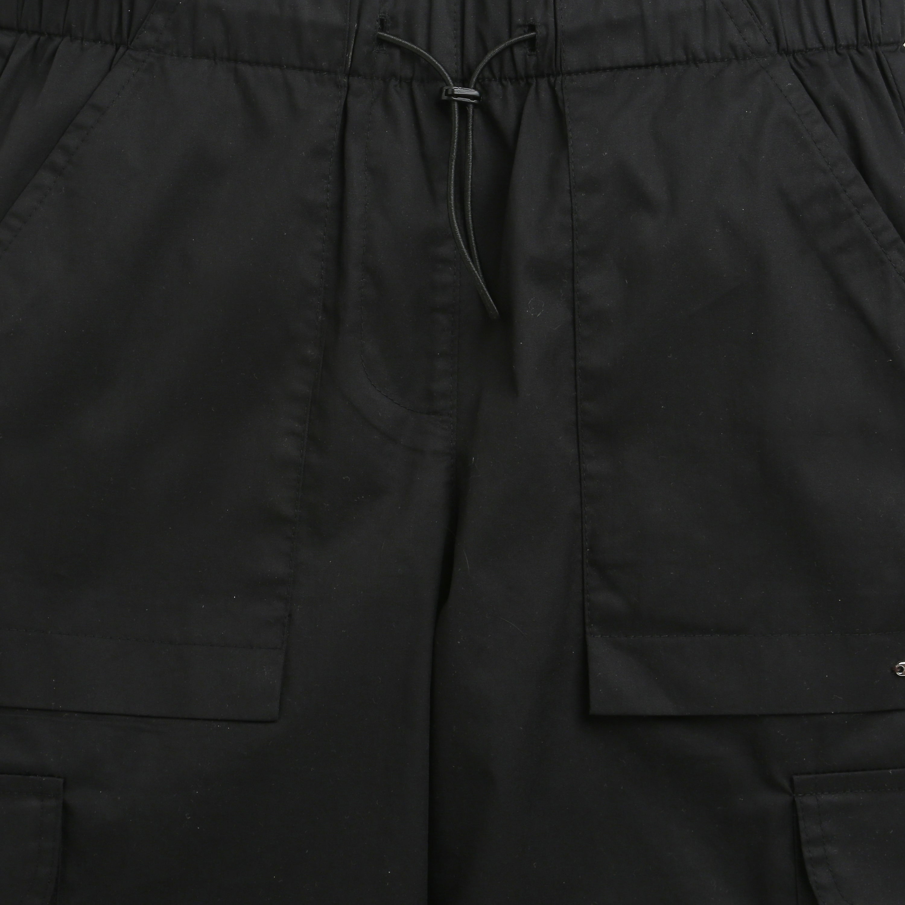 Black Cargo Pants – Urban Street Look