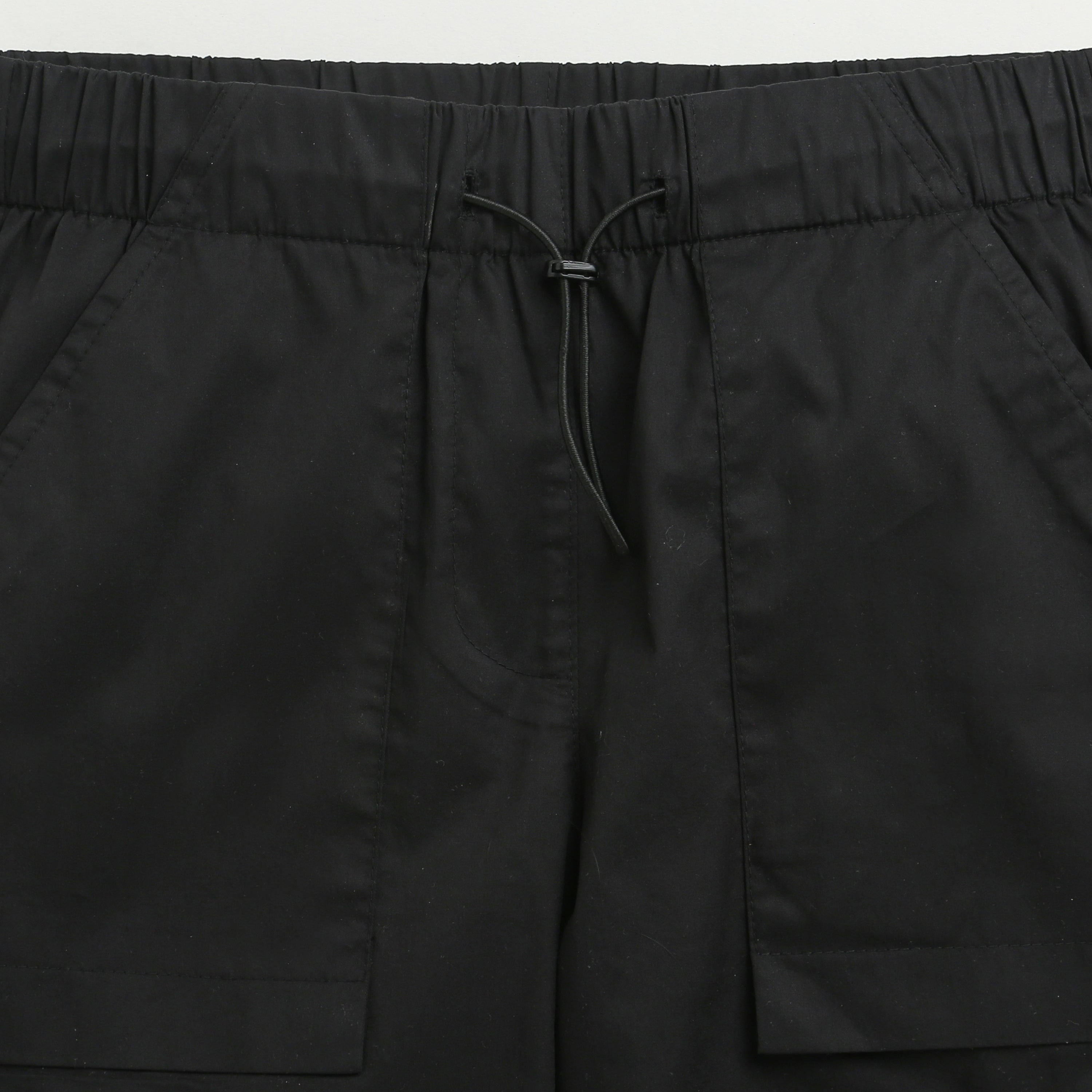 Black Cargo Pants – Urban Street Look