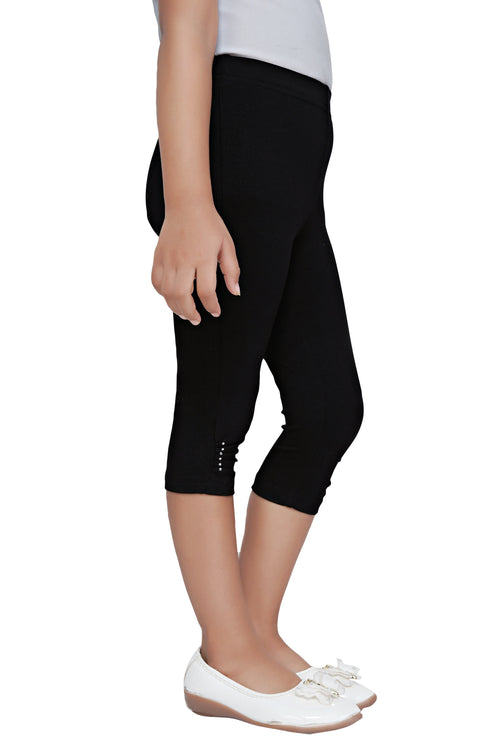 Black Cotton Stretch Capri LG725
