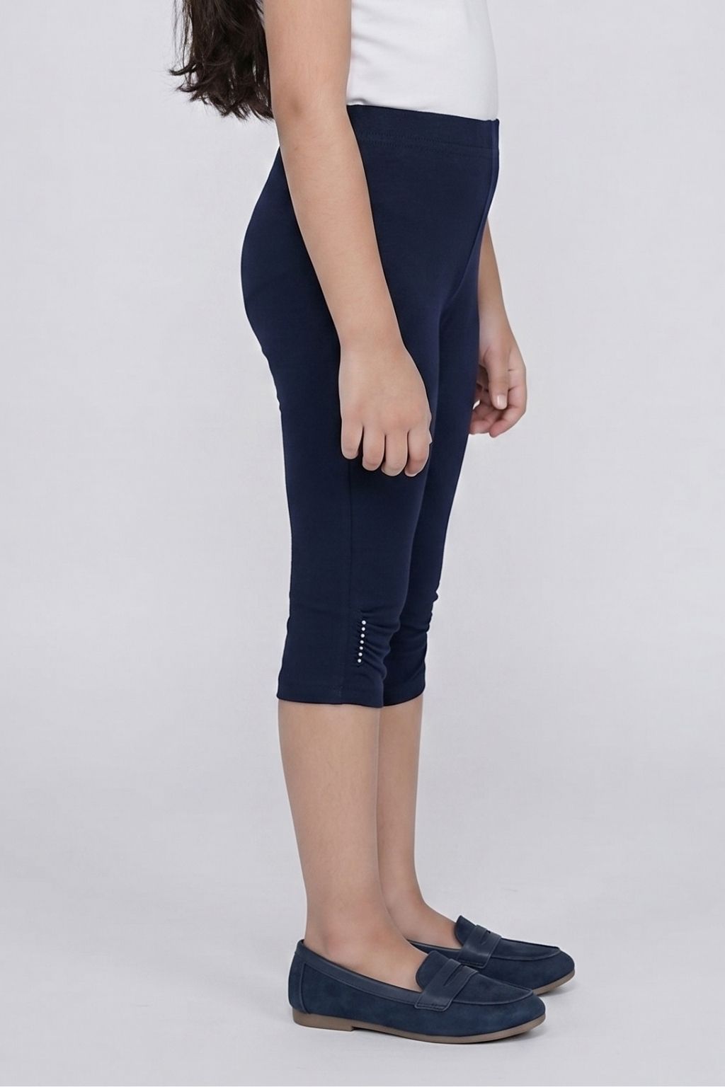 Navy 3/4th Slim Fit Leggings LG725