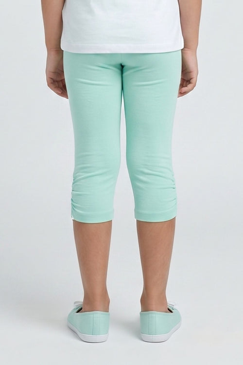 Vibrant Green Slim Fit 3/4th Leggings LG725