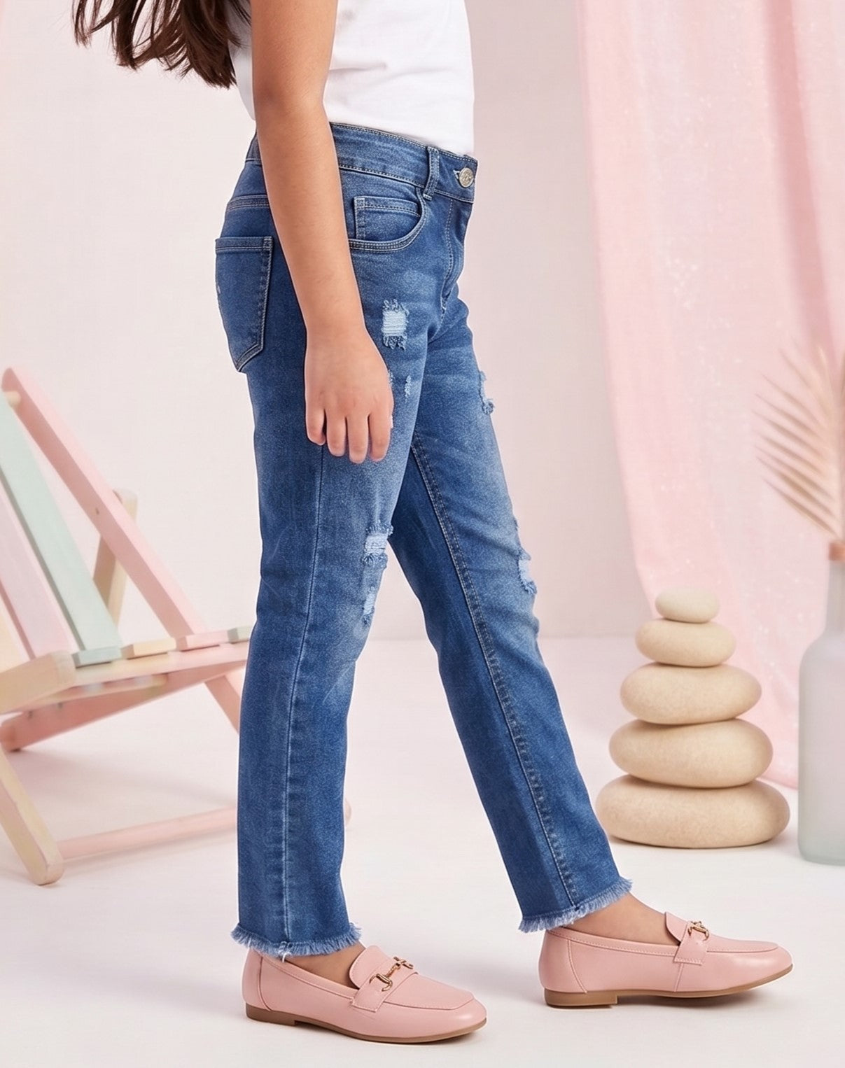 Blue Distressed Straight-Fit Denim Jeans P1438
