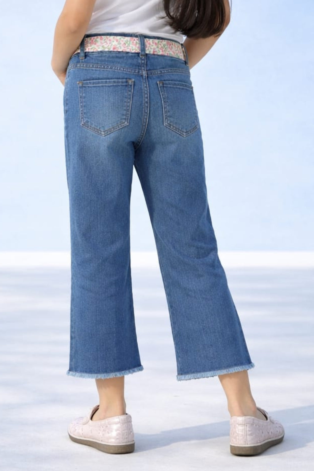 Blue Cropped Straight Fit Jeans P1495