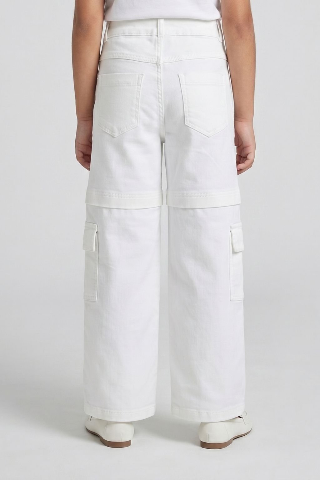 Off White Star Studded Cargo Pants P1616