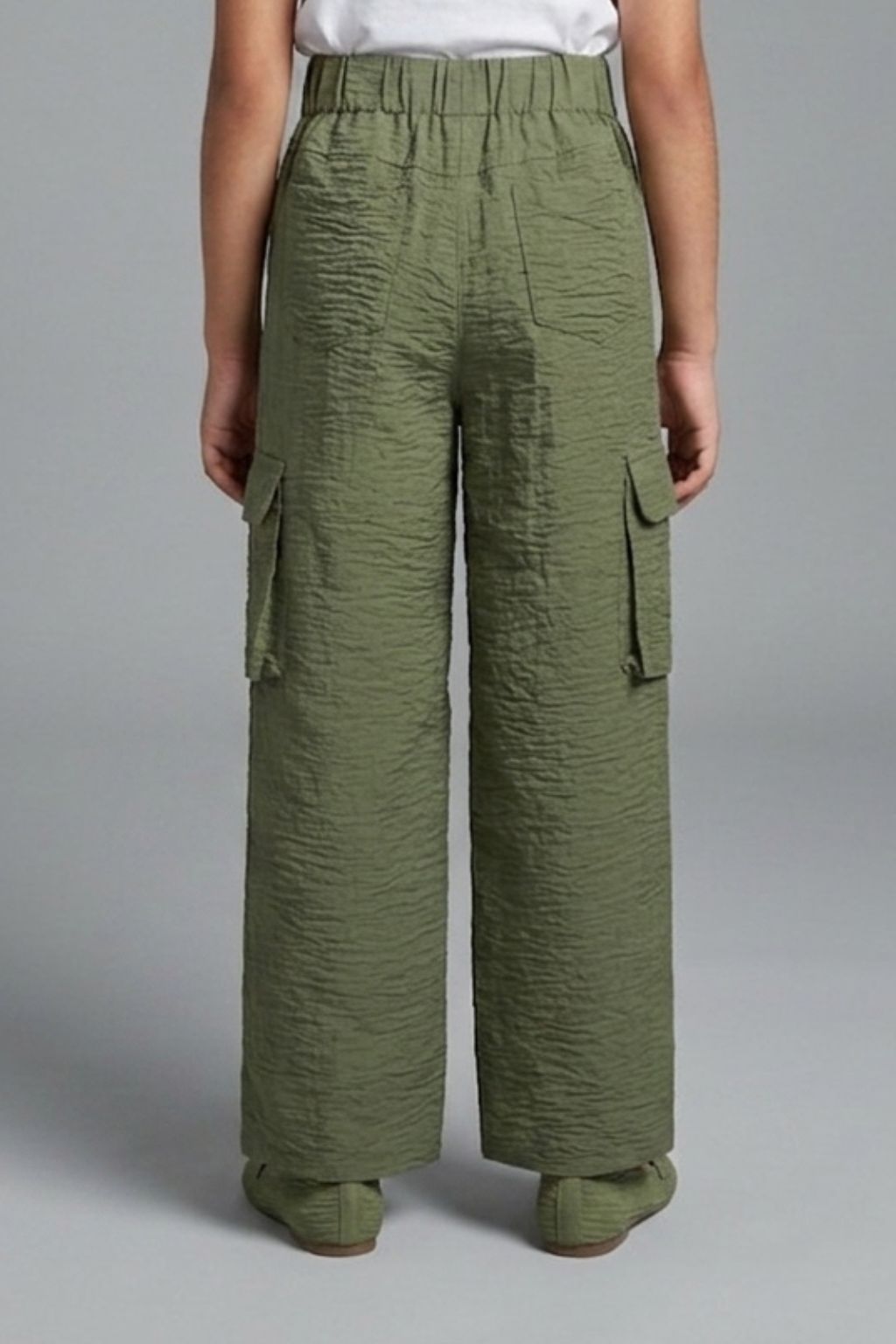 Olive Grove Textured Cargo Pants P1649