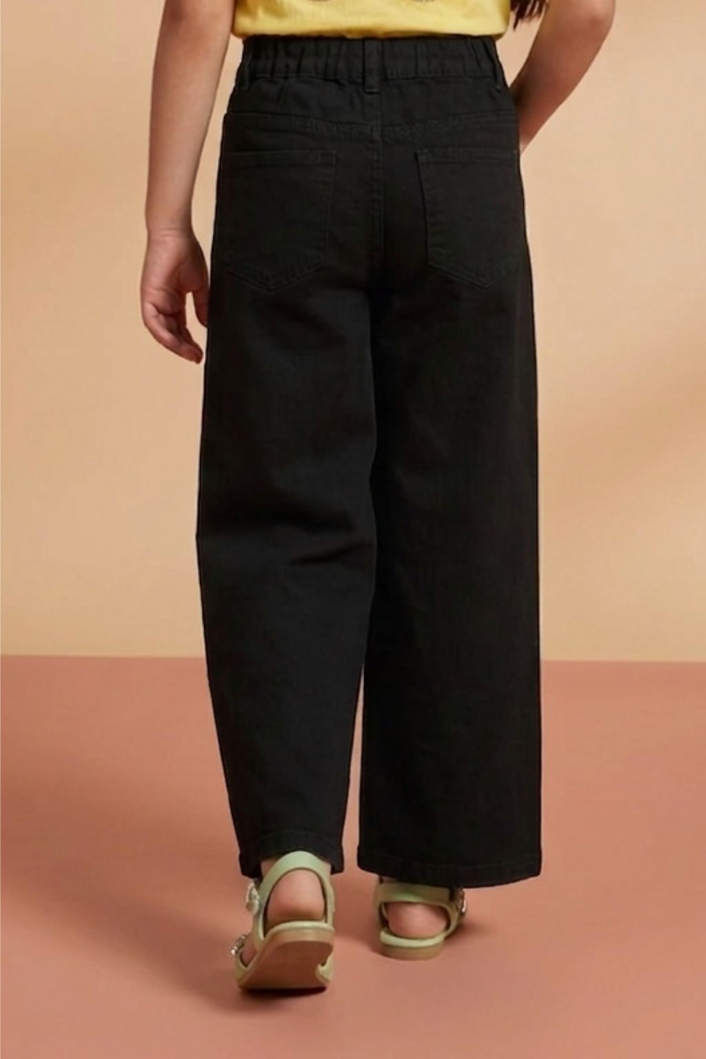 Stylish Black Wide-Leg Denim Pants P1706