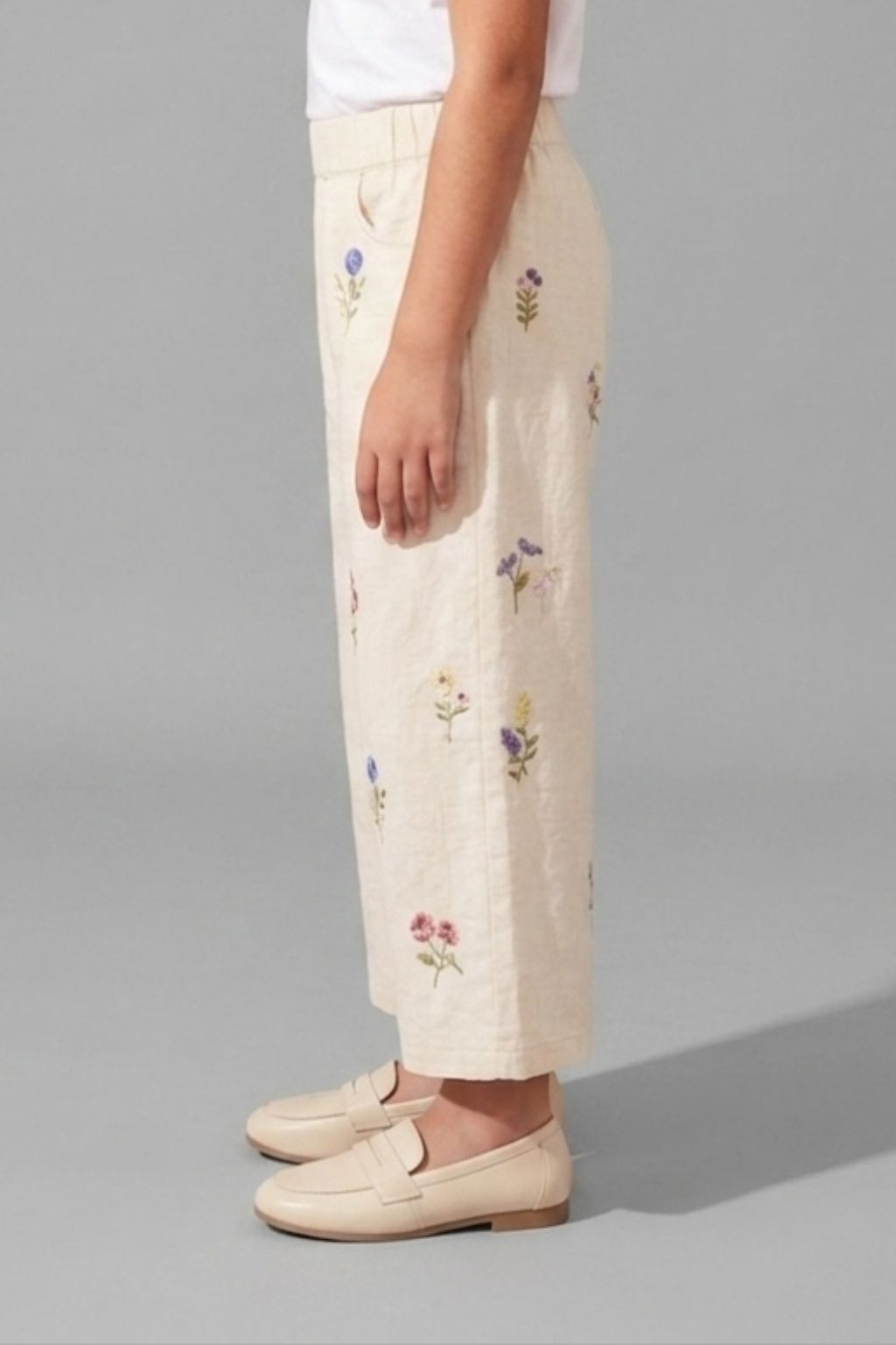 Girls Floral Embroidered Wide Leg Culottes Pants P1748