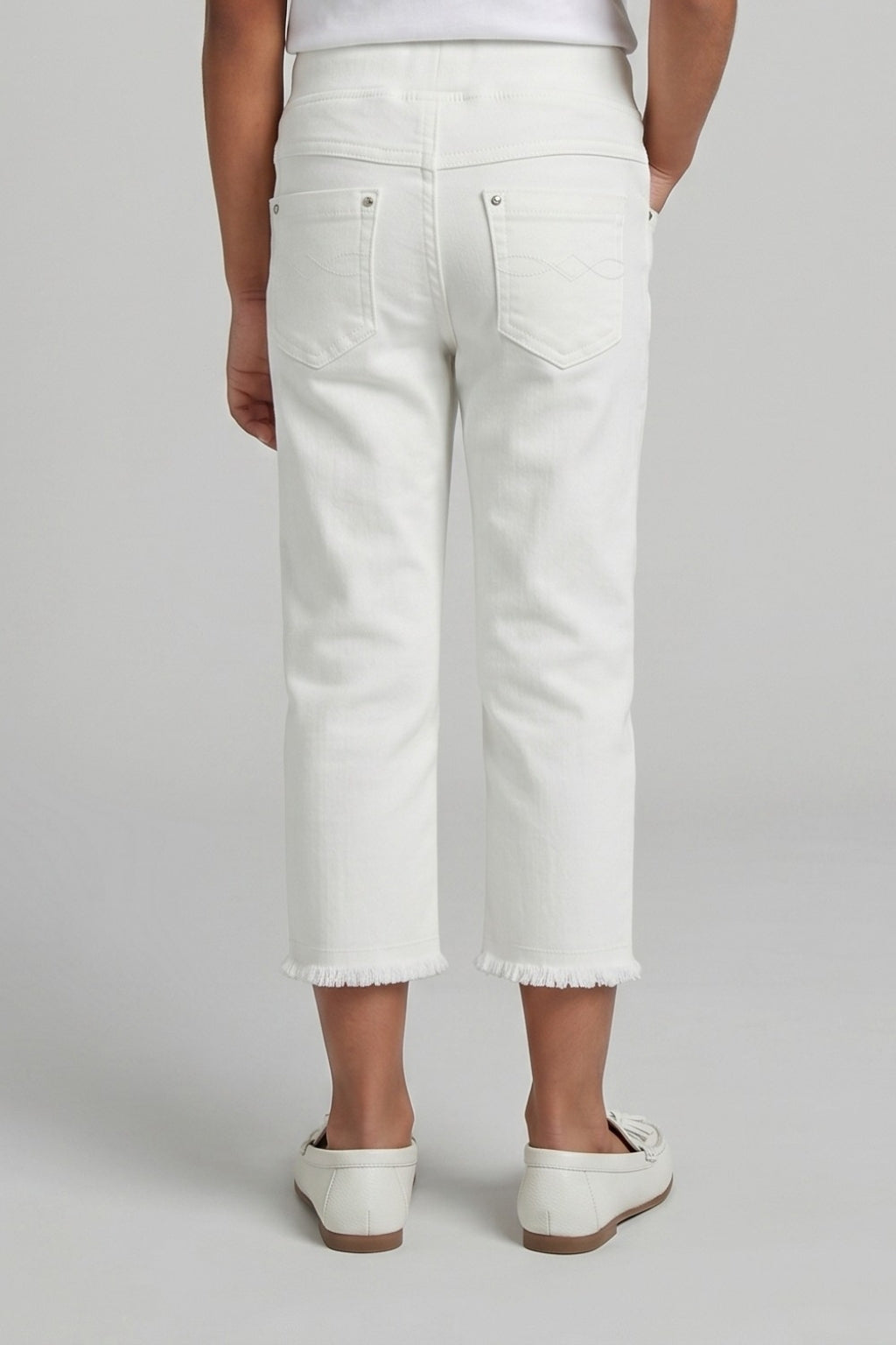 Off-White Stretch Capri Pants PD0058