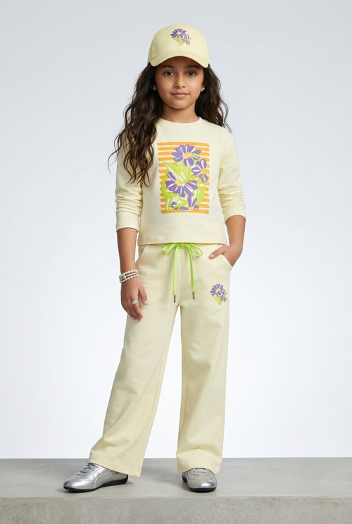 Cream Floral Graphic Top & Wide-Leg Pants Co-Ord Set 3509