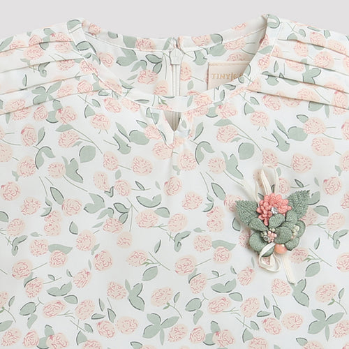 Peach Floral Printed Top with Puff Sleeves TG5002