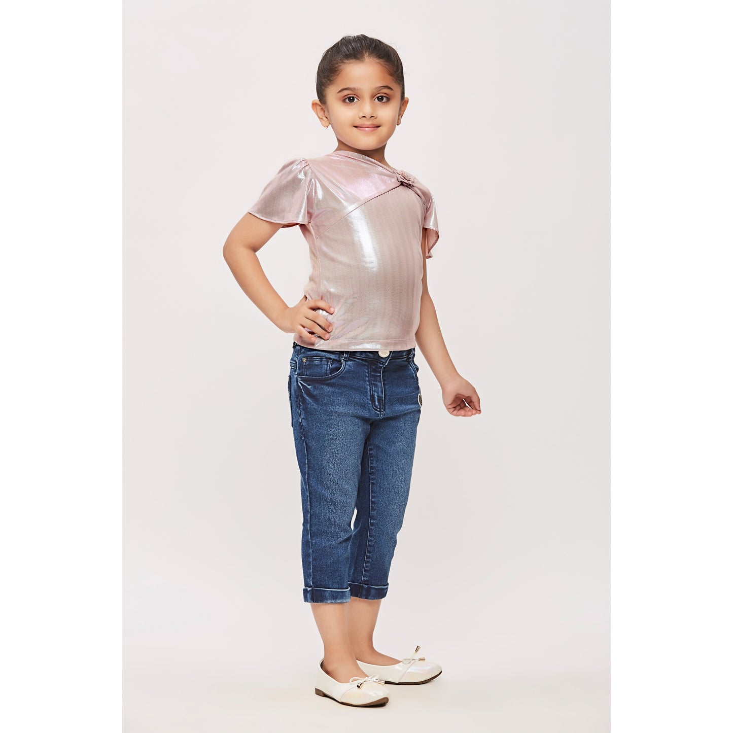 Pink Half Sleeves Multicoloured Finish With Stylish Neckline & Designed By Braoch.