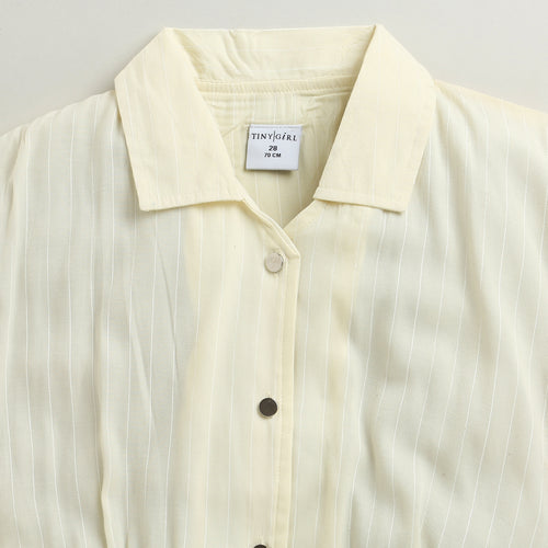 Sleeveless Light Yellow Collared Top TG6136