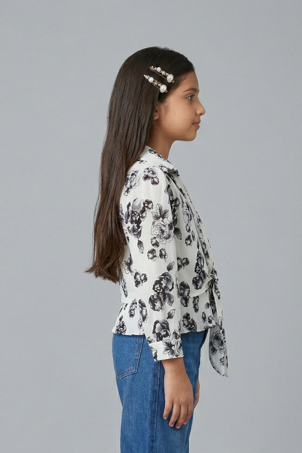 Black & White Floral Top TG6275
