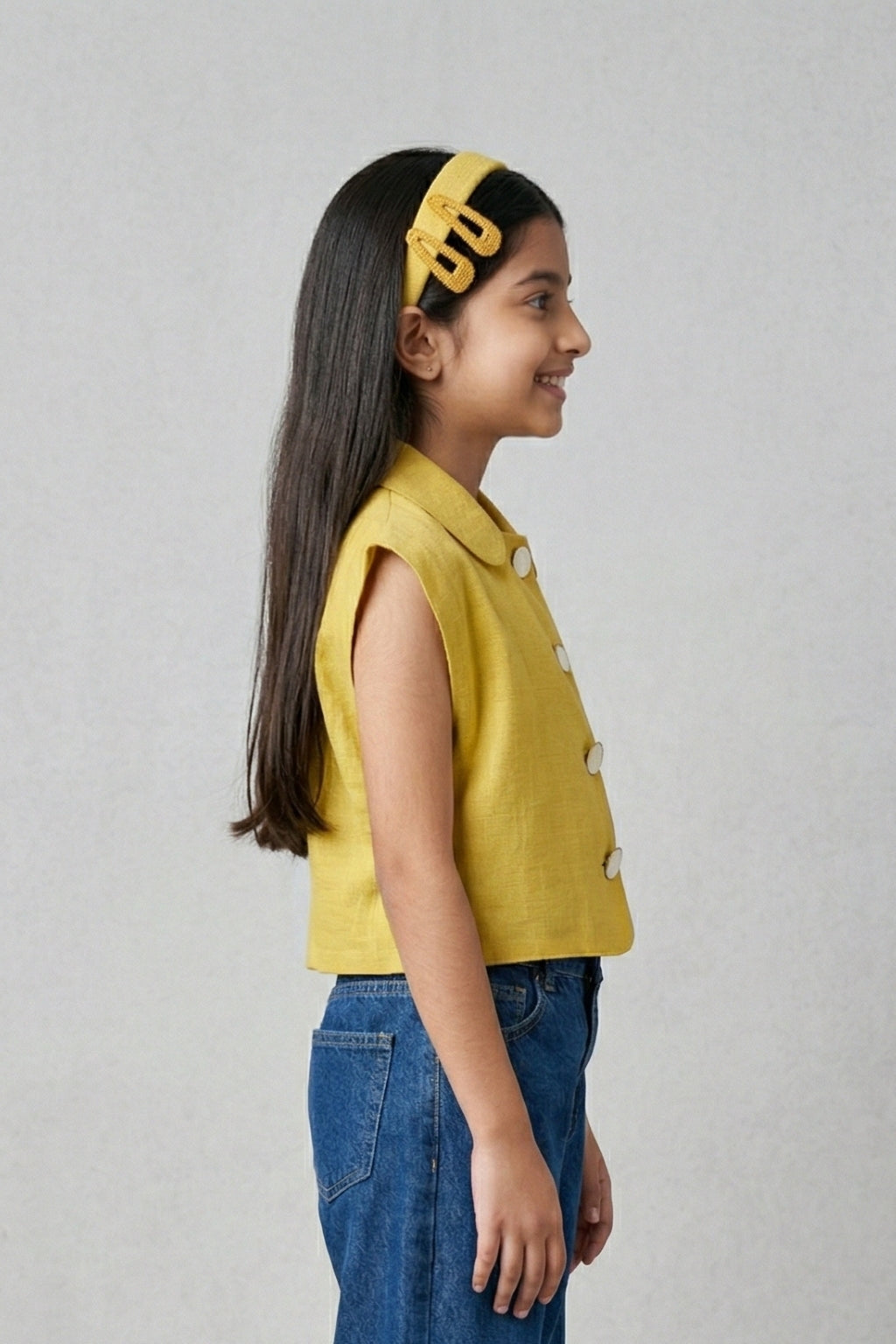 Yellow Sleeveless Collared Crop Shirt TG6544
