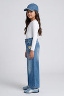 Blue Washed Denim Wide-Leg Jeans with Heart Patch TGCO0049