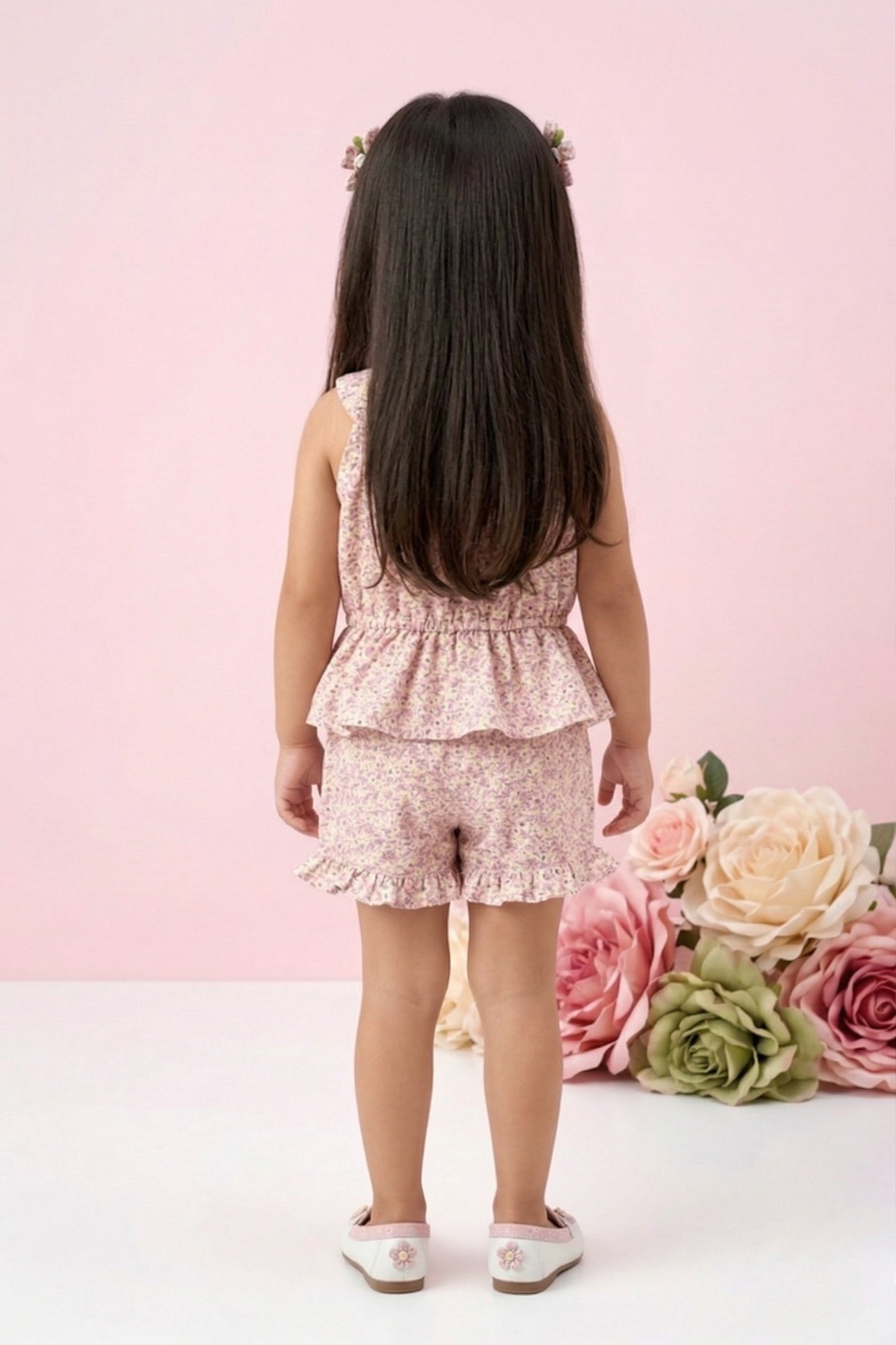Cream Floral Peplum Top & Ruffle Shorts Set TSSET40225