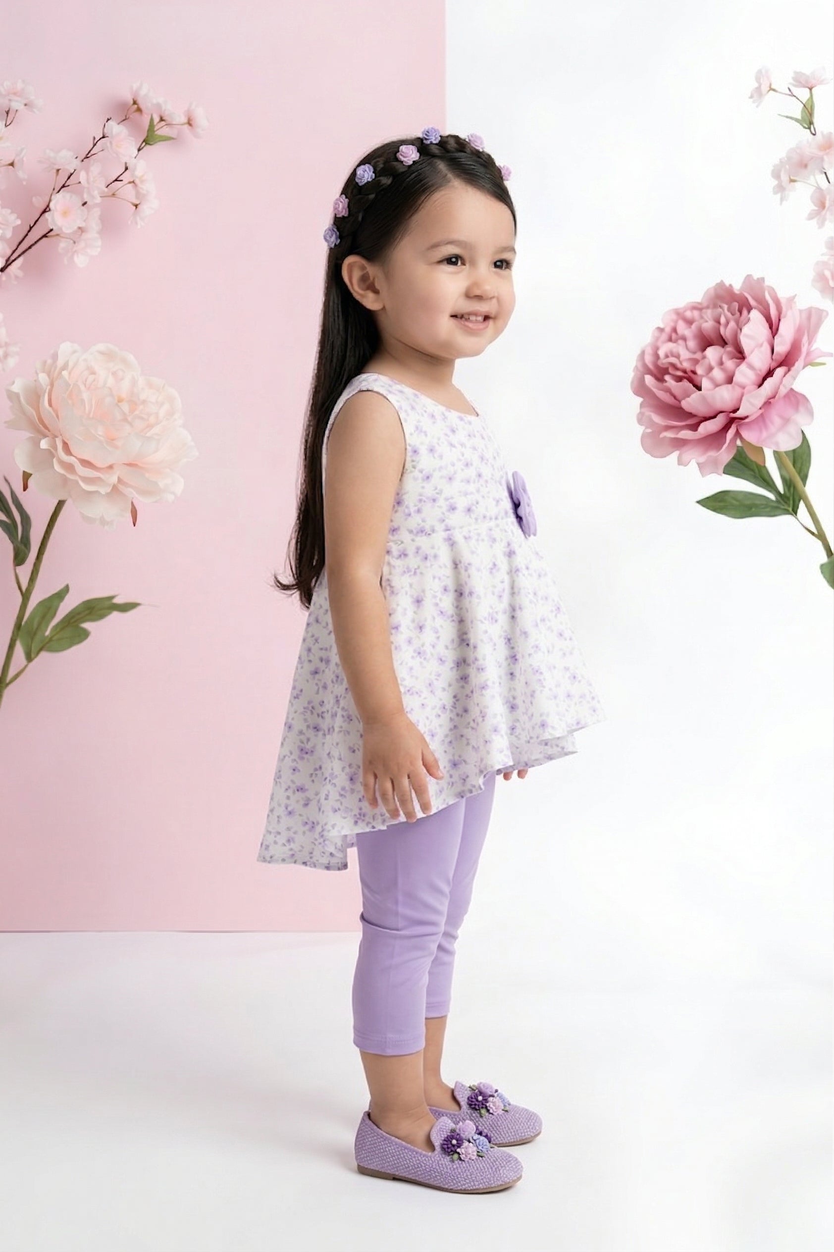 Lavender Floral Layered Top & Capri Pants Set TSSET40242