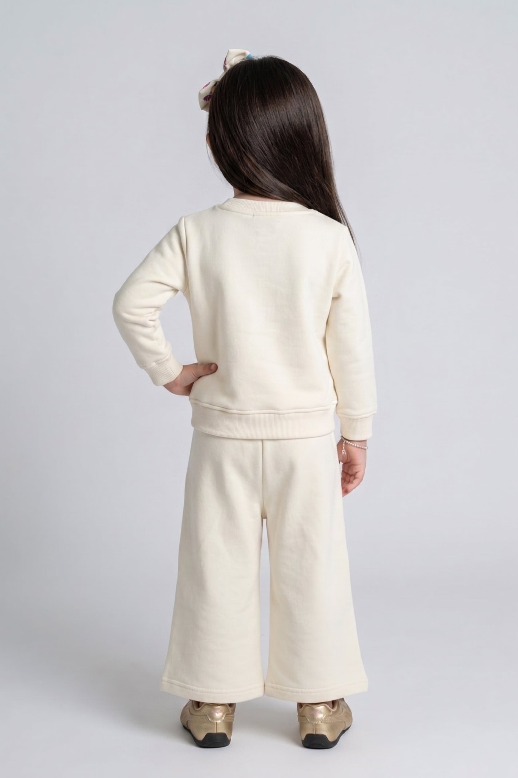 Barbie Off-White Graphic Sweatshirt & Wide-Leg Pants Co-ord Set BAISET0031