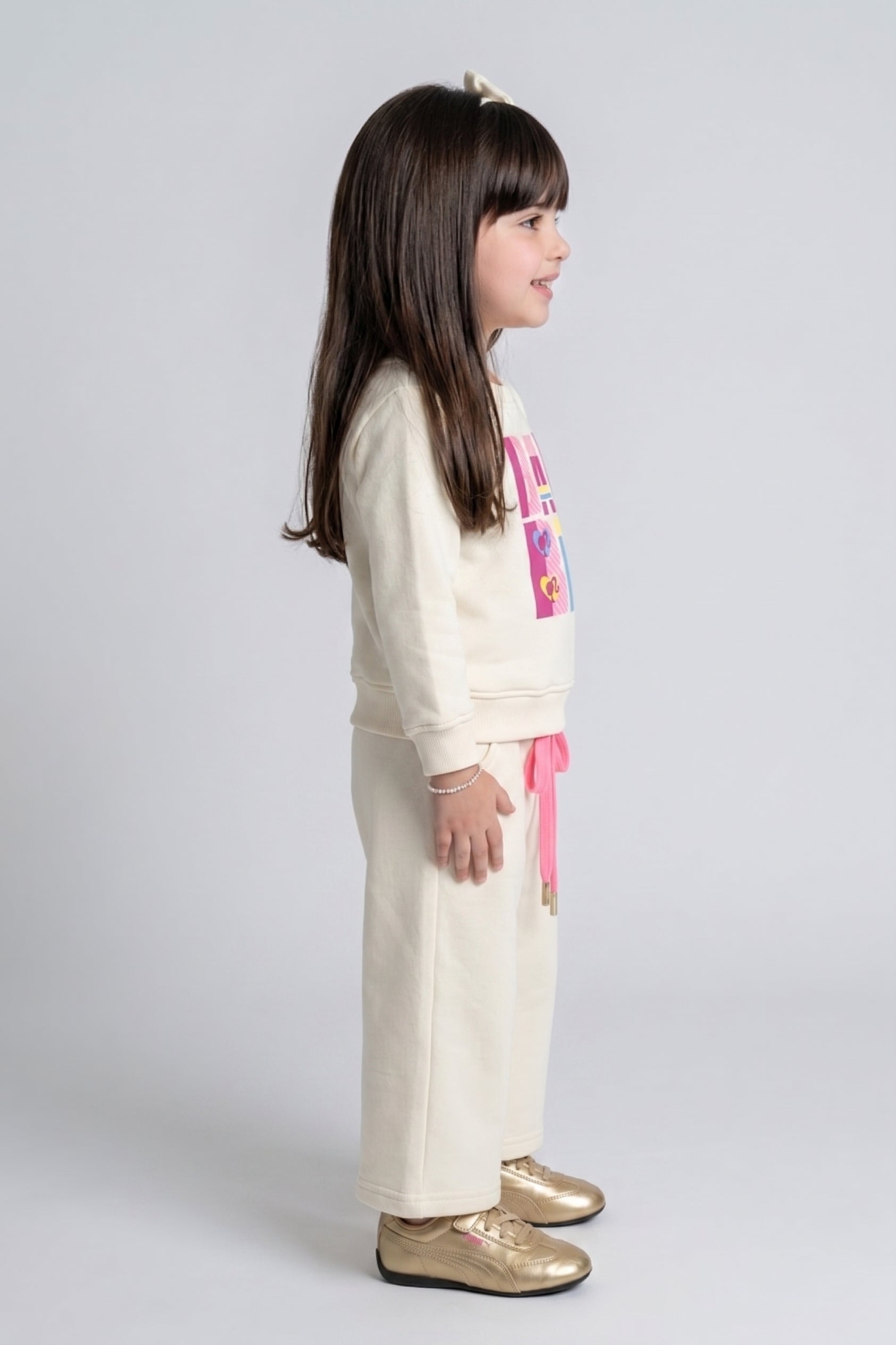 Barbie Off-White Graphic Sweatshirt & Wide-Leg Pants Co-ord Set BAISET0031