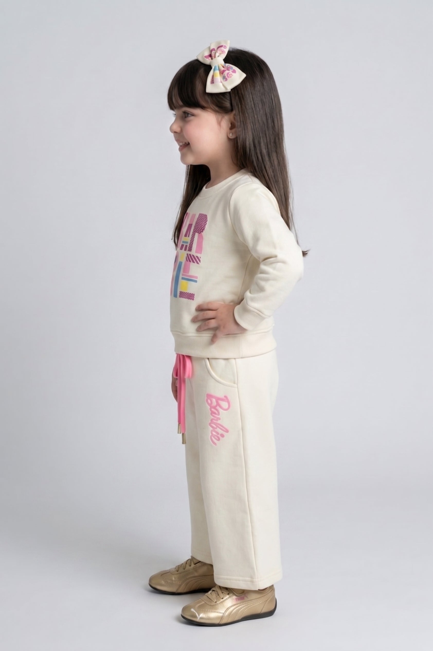 Barbie Off-White Graphic Sweatshirt & Wide-Leg Pants Co-ord Set BAISET0031