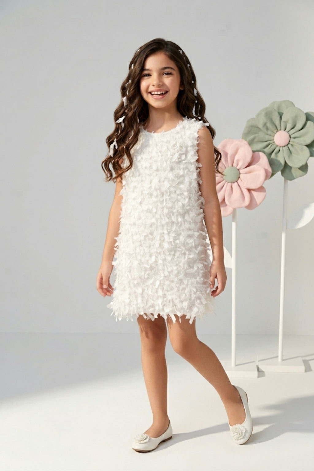 Sleeveless Ivory Petal Texture Party Dress M2405